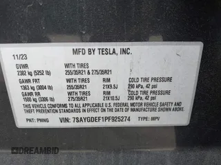 2023 Tesla Model Y Performance z VIN 7SAYGDEF1PF925274, wystawiony jako IAAI lot #42078813 z przebiegiem 20 422 mil mil oraz . Historia ofert i sprzedaży dostępna na DreamBid. Obrazek 9.