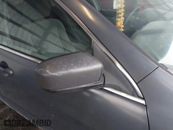 2003 Honda Accord LX z VIN 1HGCM56383A001350, wystawiony jako IAAI lot #39839794 z przebiegiem 176 516 mil mil oraz . Historia ofert i sprzedaży dostępna na DreamBid. Obrazek 13.