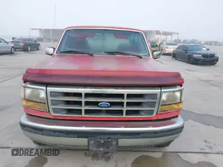 1992 Ford F-150 with VIN 1FTEX15N5NKA08828, listed as a IAAI auction lot 41882327 with Not Provided miles. Bid and sale history available at carsss.com. Image 6.