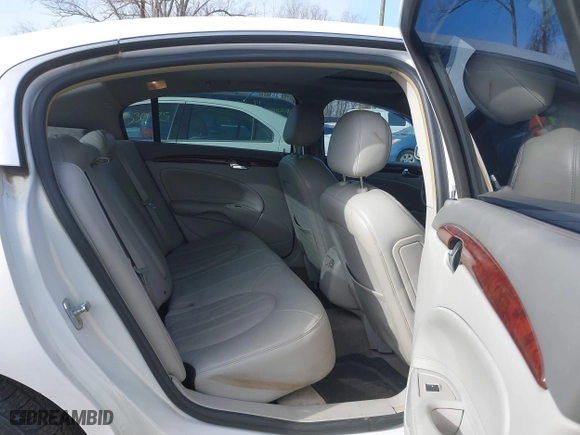 2006 Buick Lucerne CXL with VIN 1G4HR57Y76U226700, listed as a IAAI auction lot 41380504 with 149,981 mi miles. Bid and sale history available at carsss.com. Image 8.