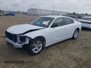 2023 Dodge Charger SXT z VIN 2C3CDXBG8PH672144, wystawiony jako IAAI lot #41952242 z przebiegiem 12 904 mil mil oraz . Historia ofert i sprzedaży dostępna na DreamBid. Obrazek 2.