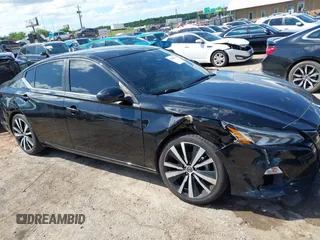 2020 Nissan Altima SR z VIN 1N4BL4CV1LC234428, wystawiony jako IAAI lot #42161915 z przebiegiem 98 499 mil mil oraz . Historia ofert i sprzedaży dostępna na DreamBid. Obrazek 13.