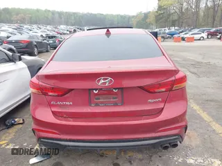 2018 Hyundai Elantra Sport с VIN KMHD04LB3JU498156, выставлен на аукционе IAAI как лот 41923602 с пробегом 175 000 миль миль и . История ставок и продаж доступна на DreamBid. Изображение 16.