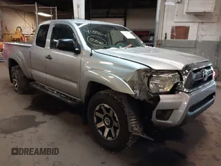 2014 Toyota Tacoma with VIN 5TFUX4EN4EX026415, listed as a IAAI auction lot 41386771 with 142,732 mi miles and . Bid and sale history available at DreamBid. Image 1.