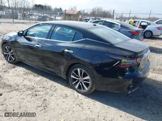 2021 Nissan Maxima SV with VIN 1N4AA6CV5MC513640, listed as a IAAI auction lot 41706829 with 52,718 mi miles. Bid and sale history available at carsss.com. Image 3.