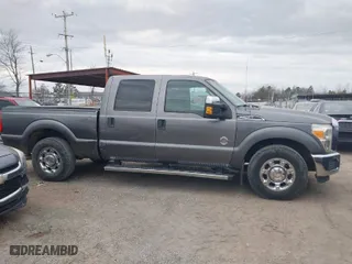 2013 Ford Super Duty F-250 SRW XL with VIN 1FT7W2AT2DEA59223, listed as a IAAI auction lot 41698939 with 189,972 mi miles. Bid and sale history available at carsss.com. Image 13.