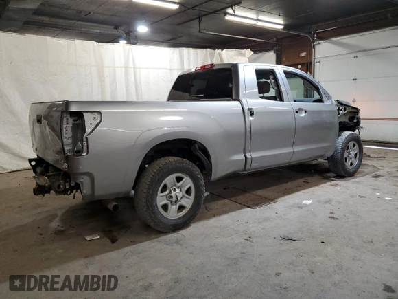 2013 Toyota Tundra z VIN 5TFUY5F13DX299066, wystawiony jako Copart lot #53352745 z przebiegiem 120 869 mil mil oraz Szkoda całkowita • Salvage title. Historia ofert i sprzedaży dostępna na DreamBid. Obrazek 3.