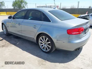 2010 Audi A4 Premium Plus z VIN WAUEFAFL0AN006765, wystawiony jako IAAI lot #42273129 z przebiegiem 136 960 mil mil oraz . Historia ofert i sprzedaży dostępna na DreamBid. Obrazek 3.