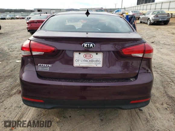2018 Kia Forte LX with VIN 3KPFK4A75JE209704, listed as a Copart auction lot 47383175 with 0 mi miles and Clean Title. Bid and sale history available at carsss.com. Image 6.