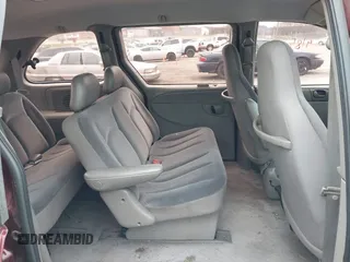 2002 Dodge Caravan SE with VIN 1B4GP25B02B661032, listed as a IAAI auction lot 41852336 with 242,632 mi miles and . Bid and sale history available at carsss.com. Image 8.