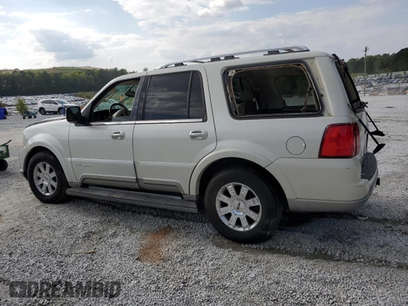2004 Lincoln Navigator Luxury with VIN 5LMFU27R94LJ42598, listed as a Copart auction lot 71537774 with 0 mi miles and Salvage Title. Bid and sale history available at carsss.com. Image 2.