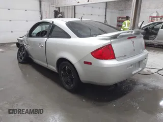 2009 Pontiac G5 with VIN 1G2AL18HX97132901, listed as a IAAI auction lot 41402858 with 1 mi miles. Bid and sale history available at carsss.com. Image 3.