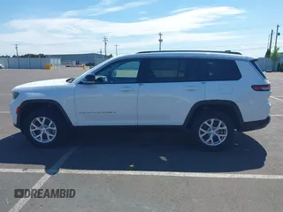 2022 Jeep Grand Cherokee Limited with VIN 1C4RJKBG1N8515561, listed as a IAAI auction lot 42628064 with 29,744 mi miles and . Bid and sale history available at DreamBid. Image 14.