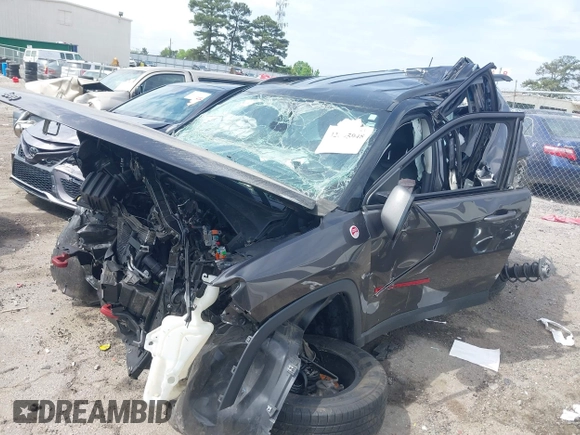 2018 Jeep Compass Trailhawk with VIN 3C4NJDDB9JT441930, listed as a IAAI auction lot 42095948 with Not provided miles and . Bid and sale history available at DreamBid. Image 2.