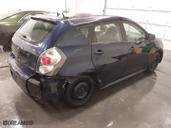 2010 Pontiac Vibe w/1SA with VIN 5Y2SP6E82AZ418899, listed as a IAAI auction lot 41655060 with 255,380 mi miles. Bid and sale history available at carsss.com. Image 4.