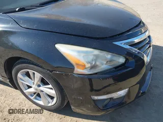 2014 Nissan Altima 2.5 with VIN 1N4AL3APXEC133580, listed as a IAAI auction lot 41776440 with 220,613 mi miles. Bid and sale history available at carsss.com. Image 12.