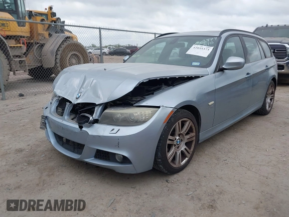 2012 BMW 3 Series 328i xDrive with VIN WBAUU3C5XCA543155, listed as a IAAI auction lot 42055373 with 192,198 mi miles and . Bid and sale history available at DreamBid. Image 17.