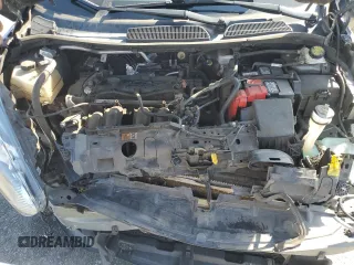 2019 Ford Fiesta SE z VIN 3FADP4BJ4KM106189, wystawiony jako Copart lot #57913315 z przebiegiem Nie podano mil oraz Szkoda całkowita • Salvage title. Historia ofert i sprzedaży dostępna na DreamBid. Obrazek 11.
