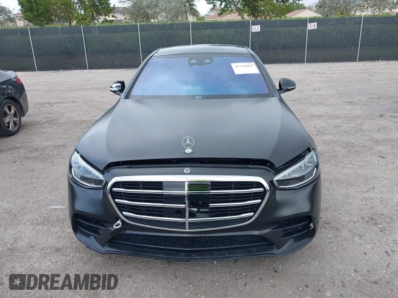 2022 Mercedes-Benz S 500 with VIN W1K6G6DB0NA148354, listed as a IAAI auction lot 41724082 with 34,116 mi miles and . Bid and sale history available at DreamBid. Image 12.