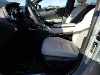 2024 Lexus RX 350 z VIN 2T2BAMCA8RC084861, wystawiony jako Copart lot #47323625 z przebiegiem 4 008 mil mil oraz Szkoda całkowita • Salvage title. Historia ofert i sprzedaży dostępna na DreamBid. Obrazek 7.