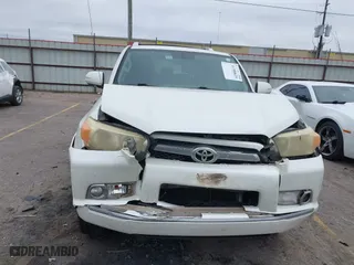 2010 Toyota 4Runner SR5 with VIN JTEZU5JR3A5012665, listed as a IAAI auction lot 41380625 with 603,729 mi miles. Bid and sale history available at carsss.com. Image 12.