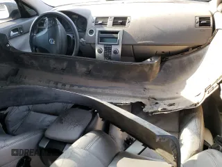 2009 Volvo S40 2.4L with VIN YV1MS382992447618, listed as a Copart auction lot 72030424 with 202,033 mi miles and Salvage Title. Bid and sale history available at carsss.com. Image 8.