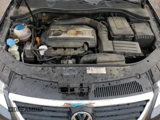 2009 Volkswagen Passat Komfort z VIN WVWJK73CX9P055380, wystawiony jako Copart lot #65812774 z przebiegiem 170 237 mil mil oraz Tytuł czysty. Historia ofert i sprzedaży dostępna na DreamBid. Obrazek 11.