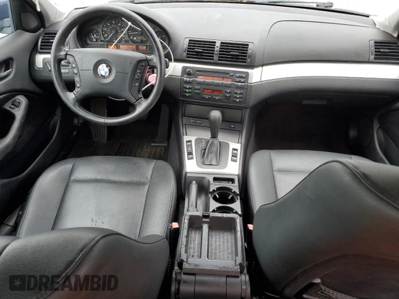 2004 BMW 3 Series 325i with VIN WBAET37434NJ46535, listed as a Copart auction lot 84234724 with 216,105 mi miles and Salvage Title. Bid and sale history available at carsss.com. Image 8.