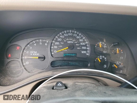 2005 GMC Yukon XL SLT with VIN 1GKEC16Z45J217761, listed as a Copart auction lot 51290375 with 204,236 mi miles and Salvage Title. Bid and sale history available at carsss.com. Image 9.