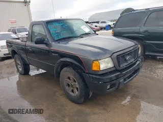 2005 Ford Ranger XL z VIN 1FTYR10U35PA80412, wystawiony jako IAAI lot #41695584 z przebiegiem Nie podano mil oraz . Historia ofert i sprzedaży dostępna na DreamBid. Obrazek 1.