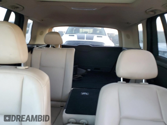 2015 Mercedes-Benz GLK 350 with VIN WDCGG5HB9FG338410, listed as a Copart auction lot 74106784 with Not Provided miles and Clean Title. Bid and sale history available at DreamBid. Image 10.