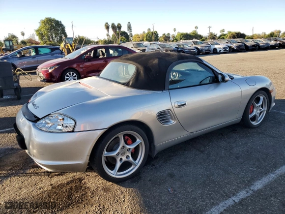 2003 Porsche Boxster S with VIN WP0CB29843U662463, listed as a Copart auction lot 78139614 with 102,109 mi miles and Salvage Title. Bid and sale history available at carsss.com. Image 3.