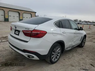 2015 BMW X6 xDrive35i z VIN 5UXKU2C54F0F95526, wystawiony jako Copart lot #45578085 z przebiegiem 97 965 mil mil oraz Szkoda całkowita • Salvage title. Historia ofert i sprzedaży dostępna na DreamBid. Obrazek 3.