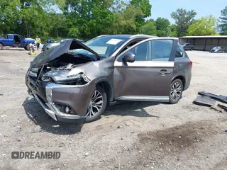 2018 Mitsubishi Outlander SE с VIN JA4AD3A33JZ014095, выставлен на аукционе IAAI как лот 42278605 с пробегом 235 000 миль миль и . История ставок и продаж доступна на DreamBid. Изображение 17.