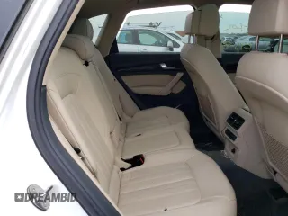 2020 Audi Q5 Premium Plus with VIN WA1BNAFY4L2118889, listed as a Copart auction lot 64427602 with 24,505 mi miles. Bid and sale history available at carsss.com. Image 6.