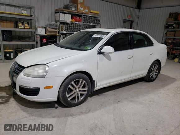 2006 Volkswagen Jetta 2.5L with VIN 3VWSF71K56M621057, listed as a Copart auction lot 45646075 with 198,098 mi miles and Salvage title. Bid and sale history available at DreamBid. Image 1.