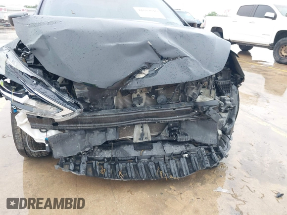 2019 Nissan Sentra SV with VIN 3N1AB7APXKY249792, listed as a IAAI auction lot 41889046 with 57,583 mi miles and . Bid and sale history available at DreamBid. Image 6.