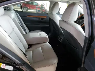 2013 Lexus ES 300h z VIN JTHBW1GG0D2015445, wystawiony jako Copart lot #56705365 z przebiegiem 118 446 mil mil oraz Szkoda całkowita • Salvage title. Historia ofert i sprzedaży dostępna na DreamBid. Obrazek 10.