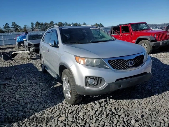 2012 Kia Sorento EX with VIN 5XYKU4A22CG234661, listed as a Copart auction lot 41653435 with 147,326 mi miles and Salvage Title. Bid and sale history available at carsss.com. Image 10.