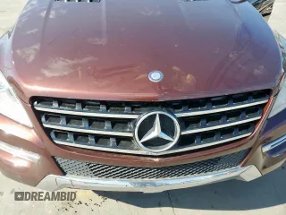 2013 Mercedes-Benz M with VIN 4JGDA5HB2DA166405, listed as a Copart auction lot 54326595 with 137,391 mi miles and Clean Title. Bid and sale history available at carsss.com. Image 12.