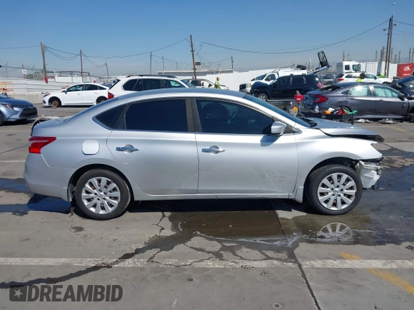 2019 Nissan Sentra SV z VIN 3N1AB7AP4KY337088, wystawiony jako IAAI lot #41762716 z przebiegiem 53 776 mil mil oraz . Historia ofert i sprzedaży dostępna na DreamBid. Obrazek 14.