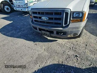 2007 Ford F-250 с VIN 1FDNF20557EA47058, выставлен на аукционе IAAI как лот 42574760 с пробегом 40 425 миль миль и . История ставок и продаж доступна на DreamBid. Изображение 1.