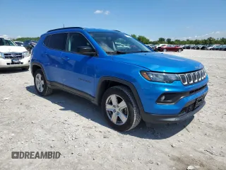 2022 Jeep Compass Latitude z VIN 3C4NJDBB7NT127413, wystawiony jako Copart lot #55268415 z przebiegiem 34 966 mil mil oraz Szkoda całkowita • Salvage title. Historia ofert i sprzedaży dostępna na DreamBid. Obrazek 4.