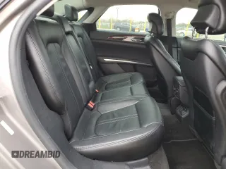 2016 Lincoln MKZ Hybrid с VIN 3LN6L2LU4GR603521, выставлен на аукционе Copart как лот 51290025 с пробегом 146 631 миль миль и Списание • Salvage title. История ставок и продаж доступна на DreamBid. Изображение 10.