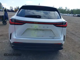 2022 Lexus NX 350 с VIN 2T2AGCEZ8NC004511, выставлен на аукционе IAAI как лот 42149218 с пробегом 42 441 миль миль и . История ставок и продаж доступна на DreamBid. Изображение 17.