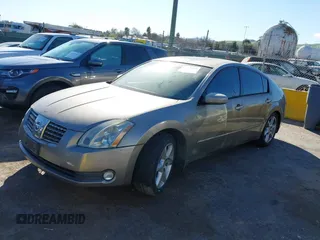 2006 Nissan Maxima 3.5 SE with VIN 1N4BA41E46C841534, listed as a IAAI auction lot 41698242 with 203,574 mi miles. Bid and sale history available at carsss.com. Image 2.