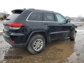 2020 Jeep Grand Cherokee Laredo with VIN 1C4RJFAG1LC125417, listed as a Copart auction lot 45422565 with 104,748 mi miles and Clean title. Bid and sale history available at DreamBid. Image 3.