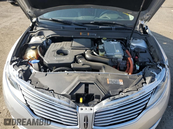 2014 Lincoln MKZ Hybrid z VIN 3LN6L2LU7ER821918, wystawiony jako Copart lot #60754555 z przebiegiem 128 295 mil mil oraz Szkoda całkowita • Salvage title. Historia ofert i sprzedaży dostępna na DreamBid. Obrazek 11.