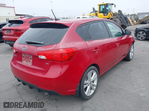2013 Kia Forte SX с VIN KNAFW5A36D5658880, выставлен на аукционе IAAI как лот 42432259 с пробегом 176 721 миль миль и . История ставок и продаж доступна на DreamBid. Изображение 4.