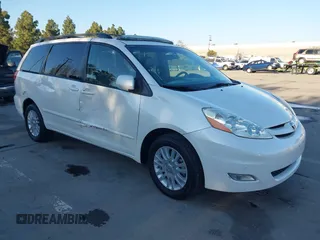 2010 Toyota Sienna XLE z VIN 5TDDK4CC3AS032755, wystawiony jako IAAI lot #41349729 z przebiegiem 187 874 mil mil oraz . Historia ofert i sprzedaży dostępna na DreamBid. Obrazek 1.